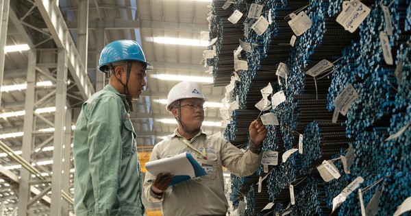 Cập nhật thị trường ngành thép Việt Nam: Cơ hội và thách thức nửa cuối năm 2025 1 Thị trường ngành thép Việt Nam 2025