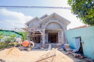 Giá vật liệu xây dựng tại Quảng Trị tăng mạnh: Nhiều công trình đứng trước nguy cơ đình trệ